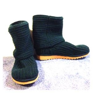Green knit boots!
