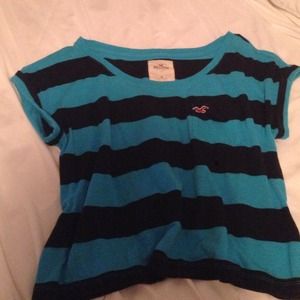 NEVER BEEN WORN blue Hollister crop top