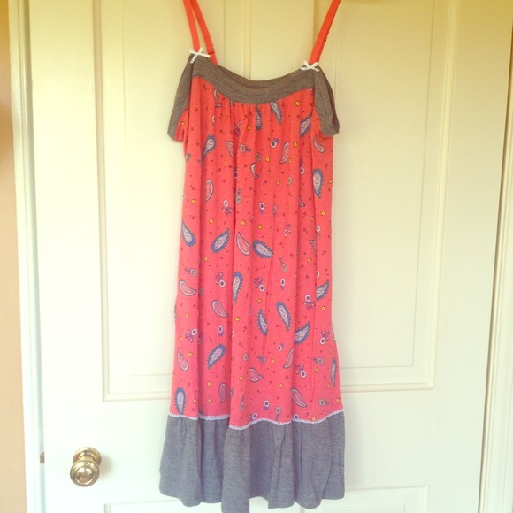 ❌SOLD❌Vera wang NWOT nightwear slip