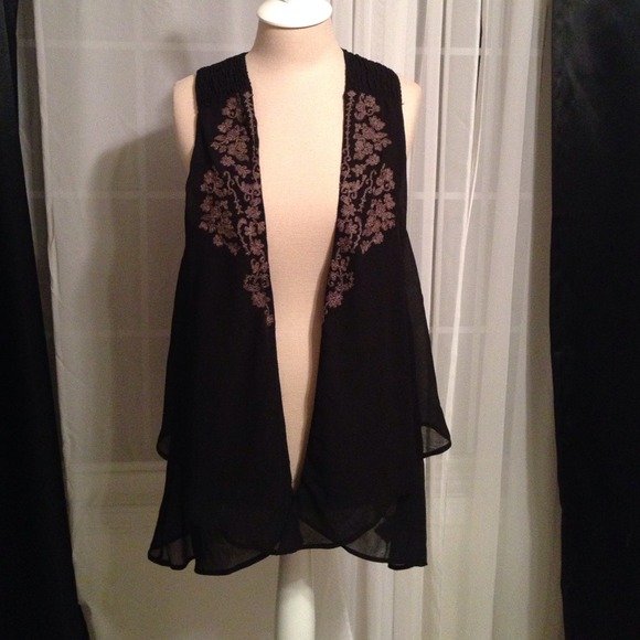 Black chiffon sleeveless cardigan