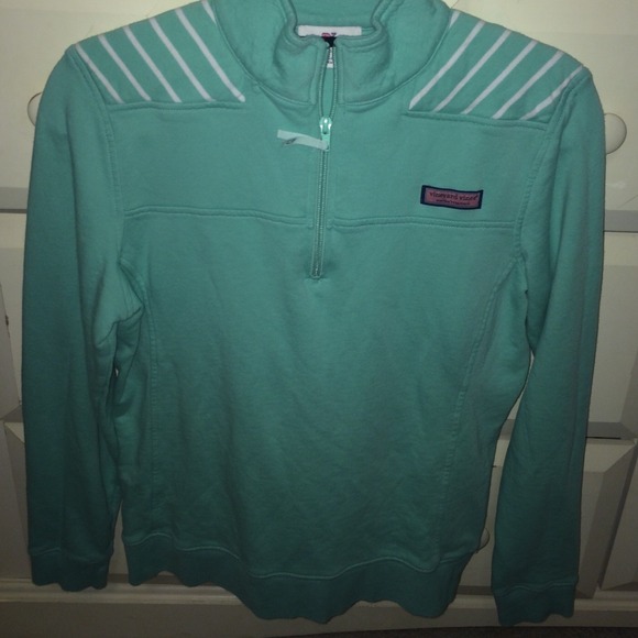 vineyard vines pullover