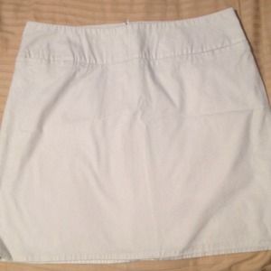 New York and Co white skirt