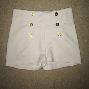 white high wasted shorts