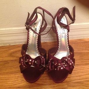 Wedges size 7 1/2