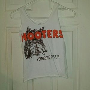 Hooter out fit