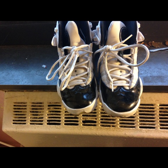 Concord 6 rings    PRICE NEGOTIABLE