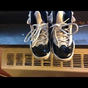 Concord 6 rings    PRICE NEGOTIABLE