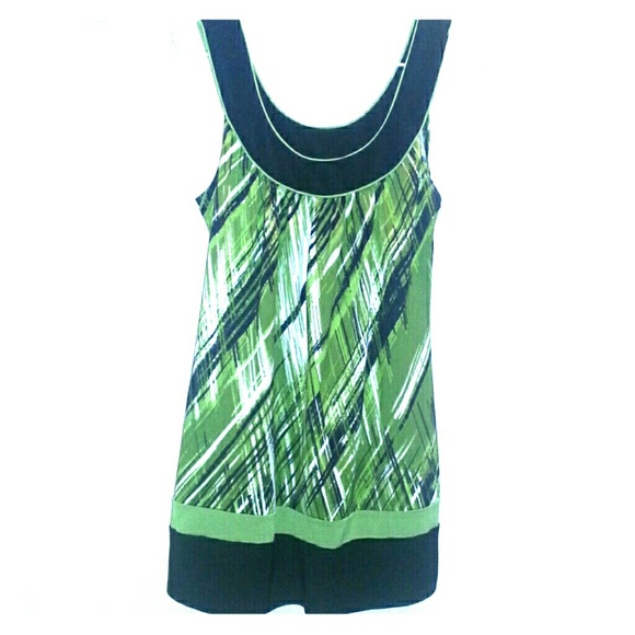Green top by Heart Soul