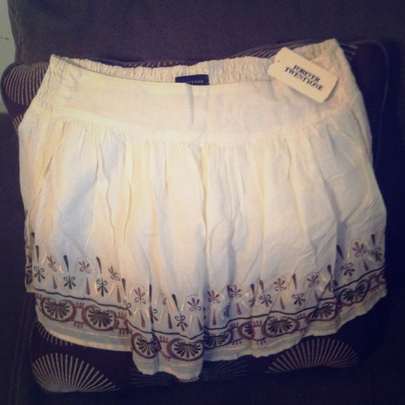Nwt forever21 skirt