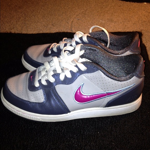 @blassiter93  Nike air
