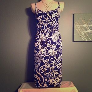 👻 Navy Print Knee Length Dress