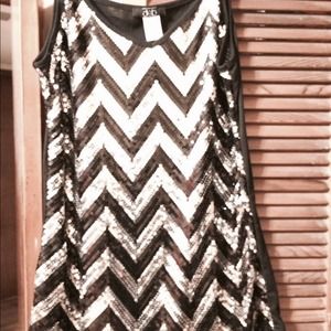 BLACK & SILVER BLING BLOUSE