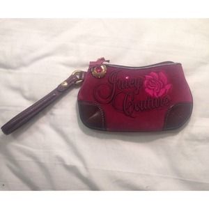 Juicy Couture clutch ✨