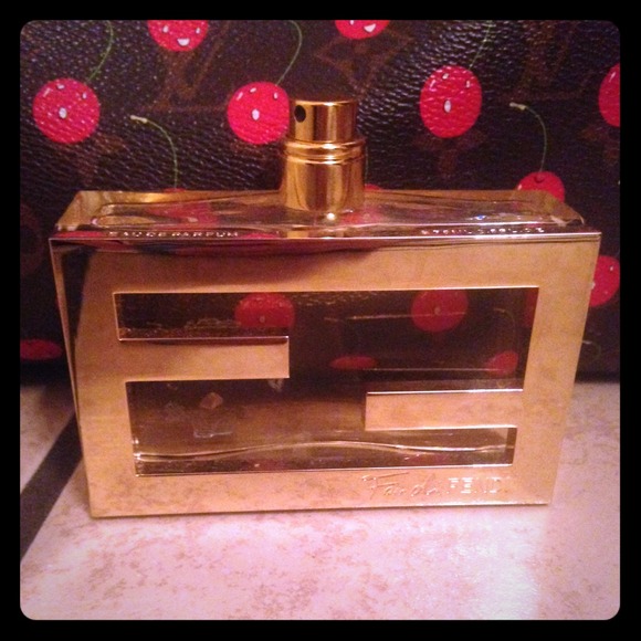 Fendi perfume 2.7 oz