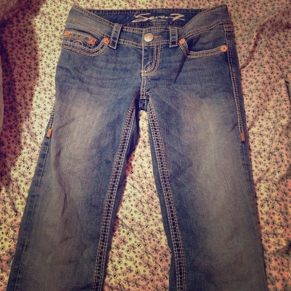 Seven Jeans