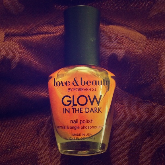 Orange f21 glow in the dark nail polish
