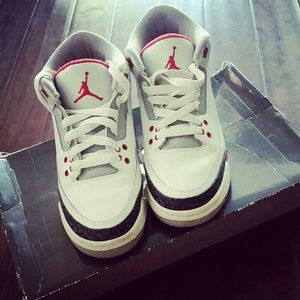 Jordan 3's