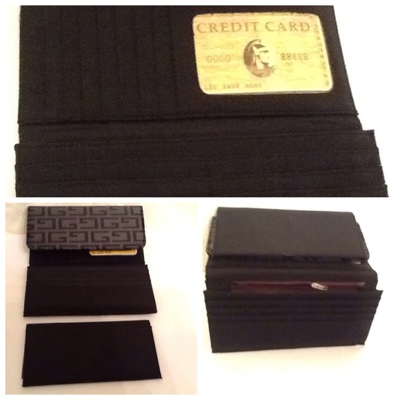 Wallets - Picture 4 of 4