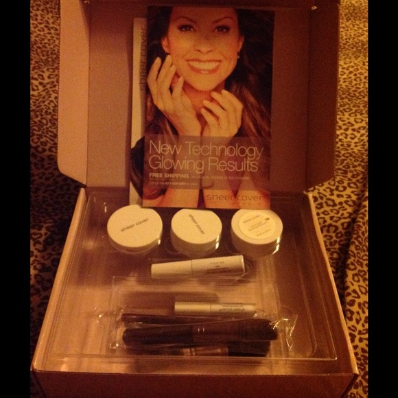 Sheer cover make up