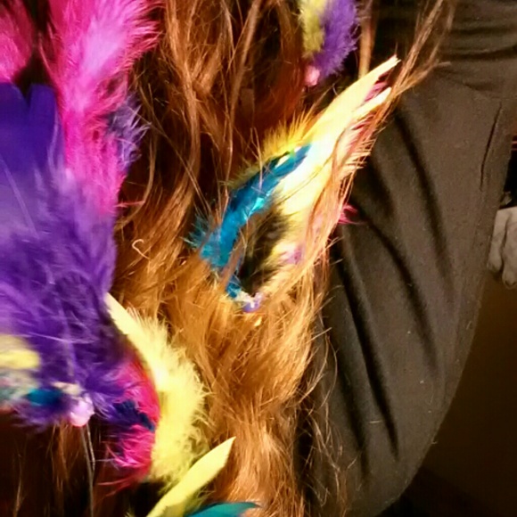 Hair feathers boho