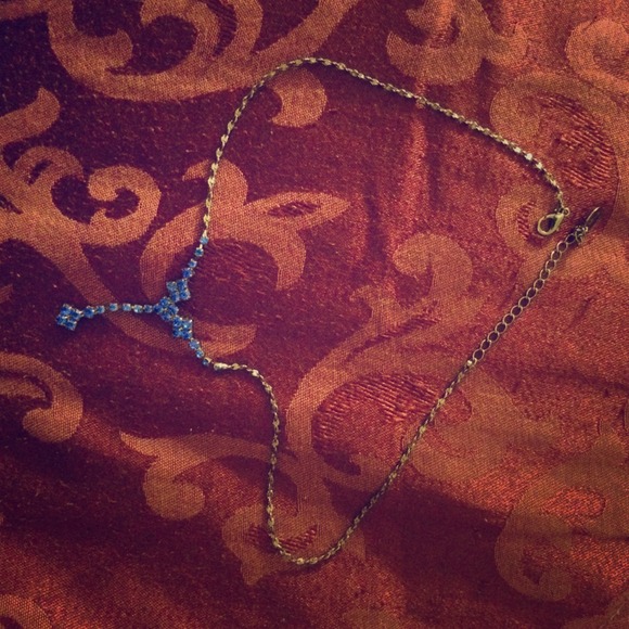 Diamond blue statement necklace