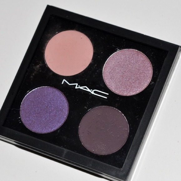 MAC Cosmetics Accessories - MAC Spring Colour Forecast Colour 3 Eyeshadow Quad