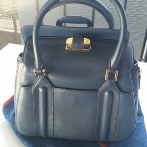 Tory Burch woman handbag for sale