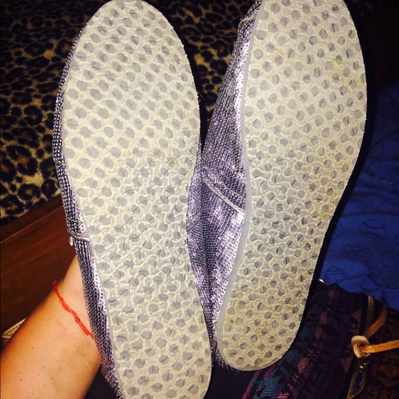 Grey toms - Picture 2 of 4