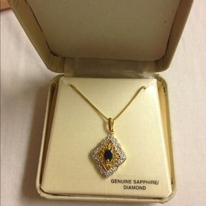 🎊SALE🎊18k/925 Diamond Accent Pendant