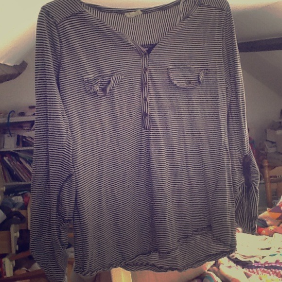 Black & White Thinly Striped Henley Tee size 8