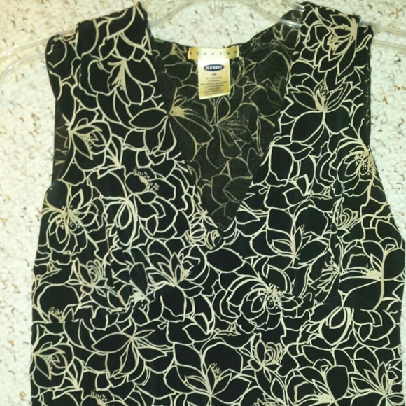 Nice Stretch Blouse: B&W Floral Print