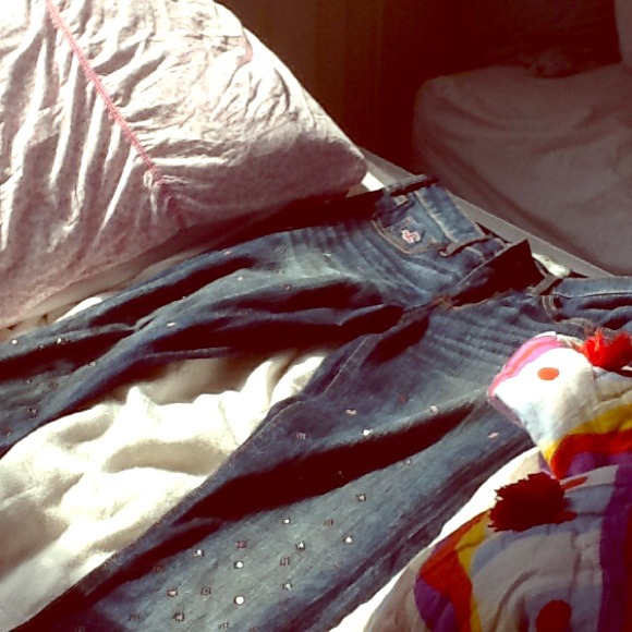 NWT Hollister Dark Wash Bejeweled Jeans Size 1R