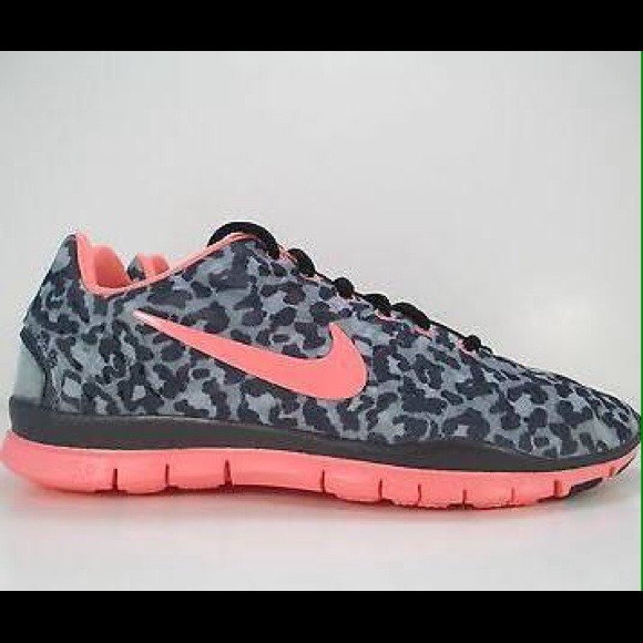 ISO leopard nike fit!!! - Picture 1 of 1