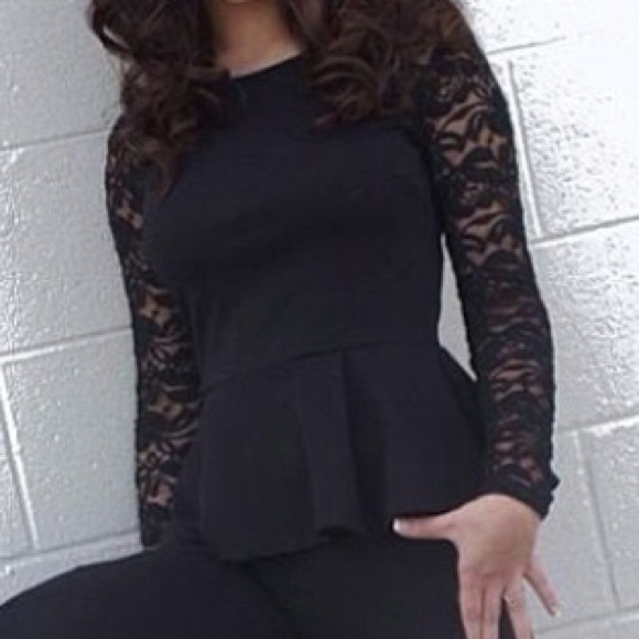 Long sleeve lace shirt