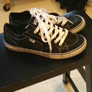 Black Vans AND Nerd Glasses RESERVED!