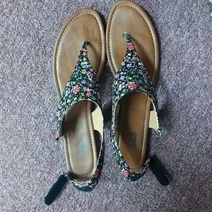 Floral Sandles