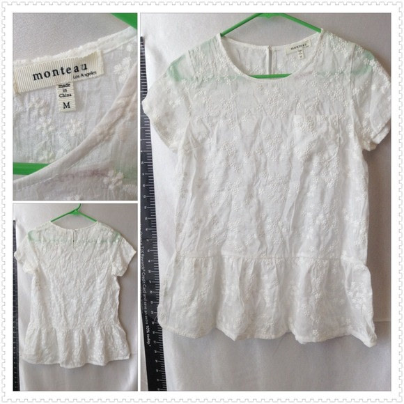 Floral tops size M