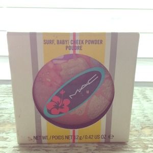 "Surf baby" Mac blush!🏄🌺