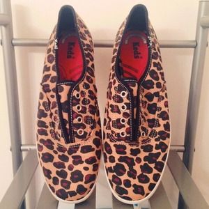 Cheetah Print Laceless KEDS