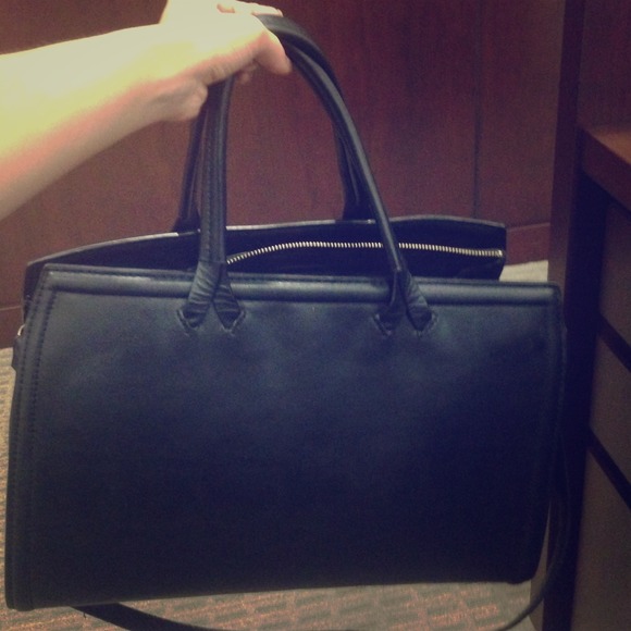 ZARA CITY BAG