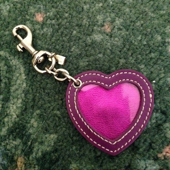 Coach heart picture keychain