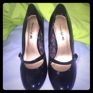 Brand new American Eagle heels
