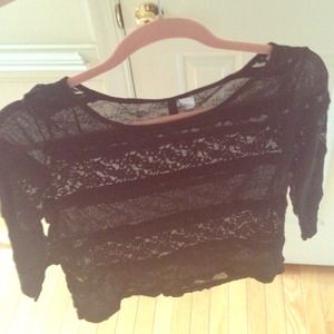 Beautiful ornate lace top from H&M