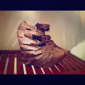 Jeffrey Campbell 'Zip 2' Wedges