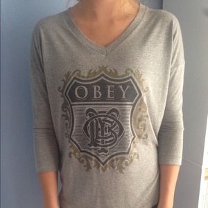 Obey top
