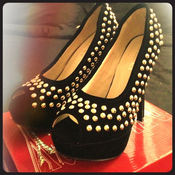 Delicacy black lorina-133 SIZE 7