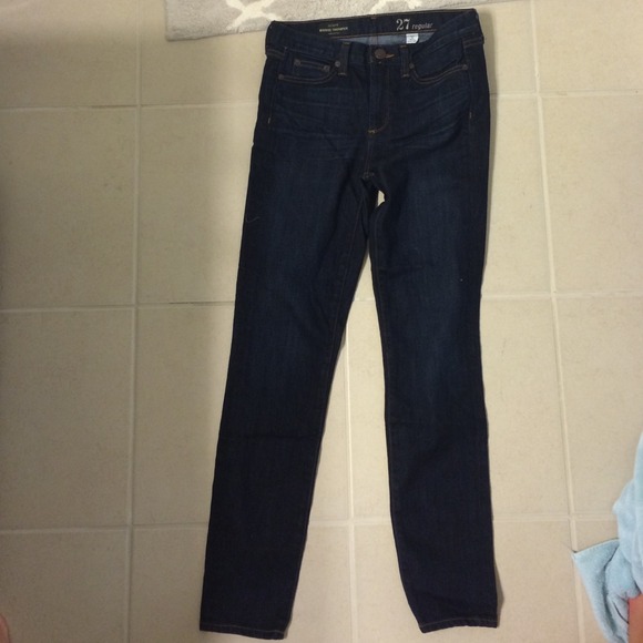 *REDUCED* J. Crew Midrise Toothpick Jeans Size 27