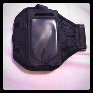 CLEARANCE....Sport Arm Band For iPhone 4/4s