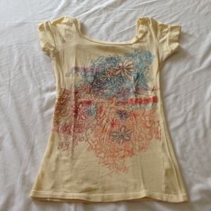 Reference cute comfy tee