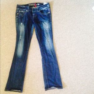 GUESS JEANS